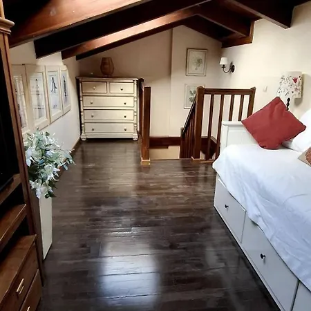 Holiday home Charming Pyrenean House Badaguas